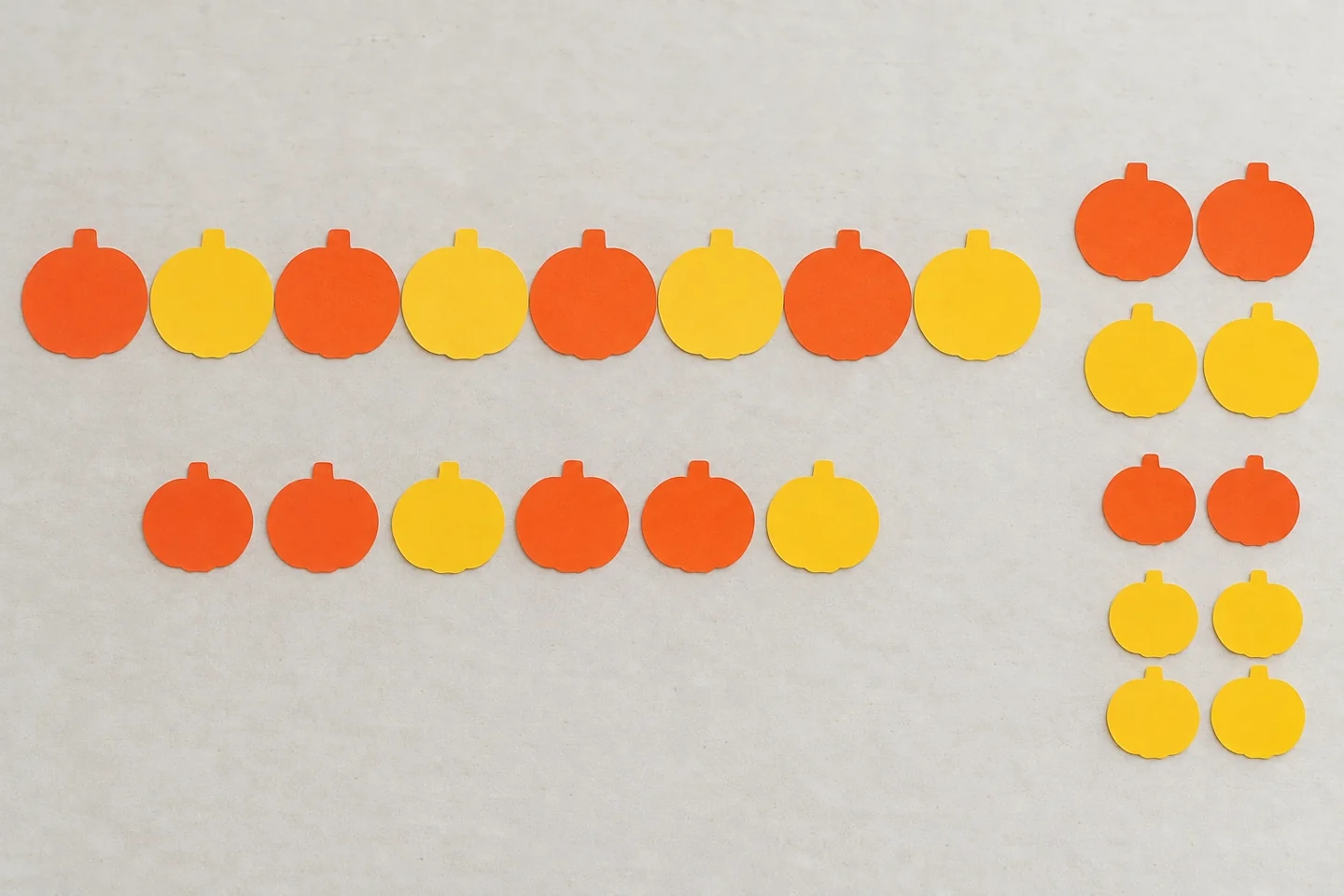 Completed alternating-color and orange-orange-yellow pumpkin patterns.